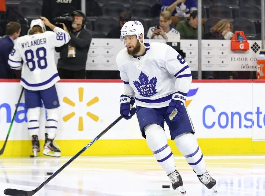 Jake Muzzin’s Maple Leafs Legacy: Leadership, Grit & Loyalty – The Hockey Writers –