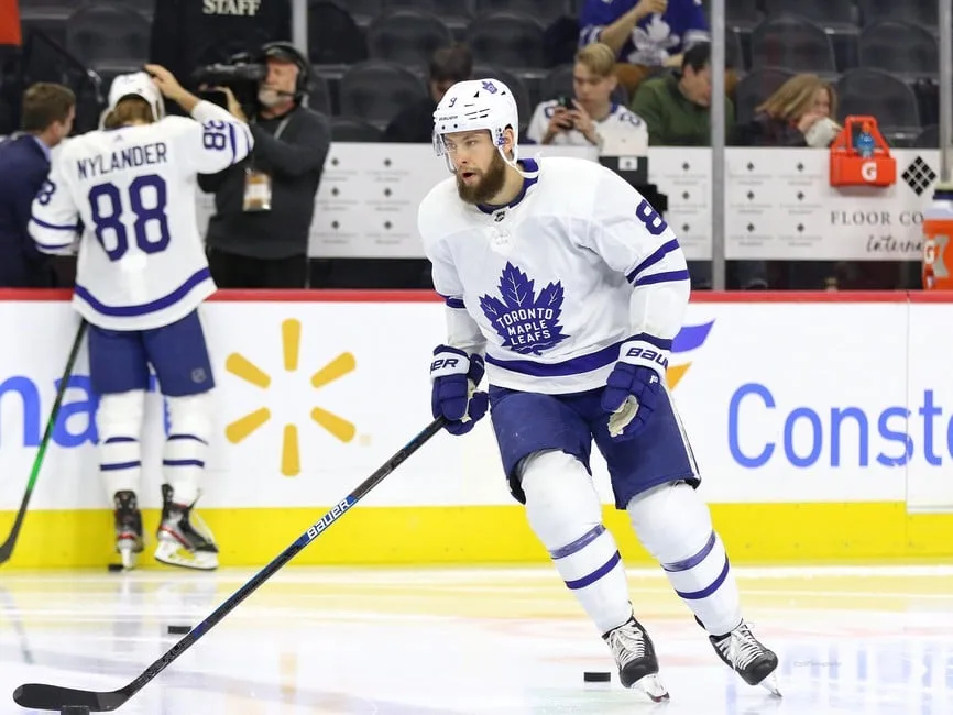 Jake Muzzin’s Maple Leafs Legacy: Leadership, Grit & Loyalty – The Hockey Writers –