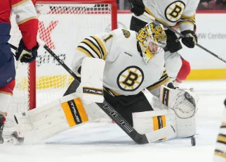 2 Contract Comparisons for a Boston Bruins’ Jeremy Swayman Deal – The Hockey Writers – Boston Bruins