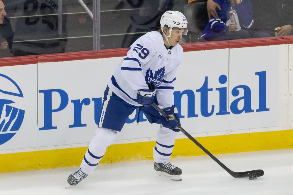 Toronto Maple Leafs News & Rumors: Steeves, Holmberg, Mermis & Stolarz – The Hockey Writers – Toronto Maple Leafs