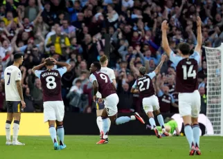 Jhon Duran’s stunner snatches Aston Villa win as pointless Everton collapse again