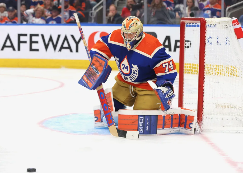 Stuart Skinner Entering Make-or-Break Season as Edmonton Oilers Goaltender – The Hockey Writers – Edmonton Oilers