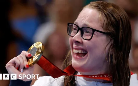 Paralympics 2024: Brock Whiston, Maisie Summers-Newton, Grace Harvey and relay squad win gold