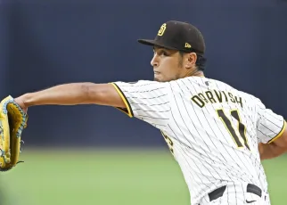 Yu Darvish helps Padres’ playoff push with 6 scoreless innings