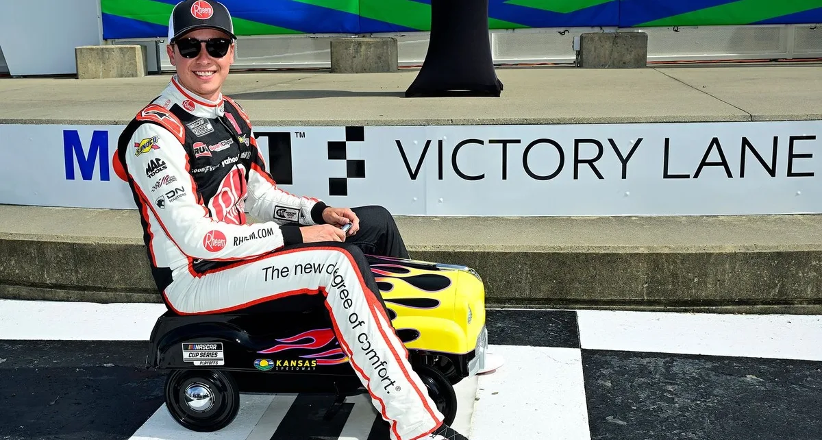 Christopher Bell claims NASCAR Cup pole at Kansas Speedway