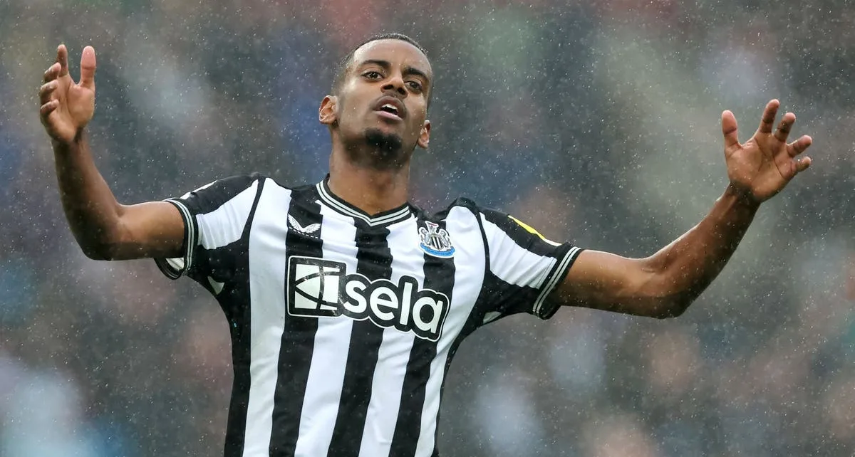 Alexander Isak injury could mean Anthony Gordon continuing as Newcastle striker