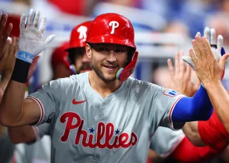 Phillies slaughter Marlins, Wheeler bolsters Cy Young resume