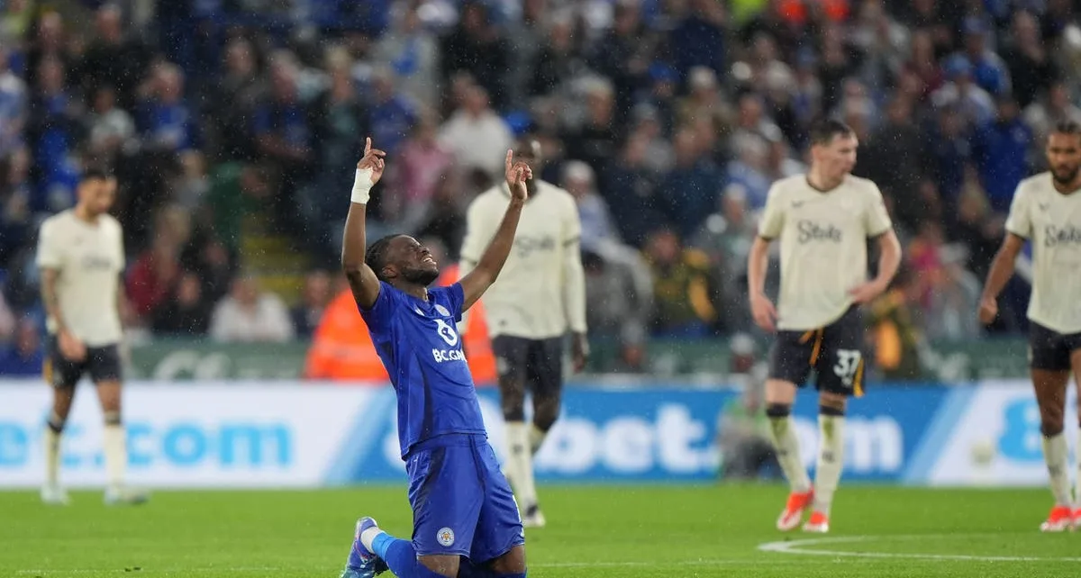 Leicester hit back to draw with Everton as both sides remain winless