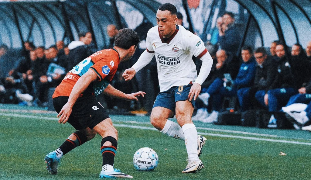 How USMNT star Sergiño Dest is trying to keep soccer skillful