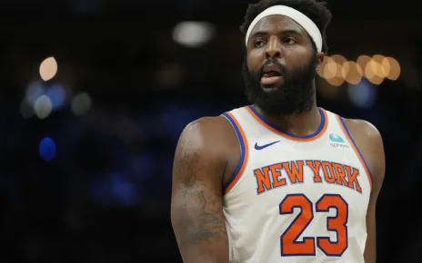 Knicks C Mitchell Robinson won’t return until December or January from ankle injury