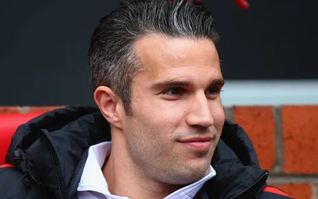 Robin van Persie suffers record 9-1 defeat in charge of Dutch club