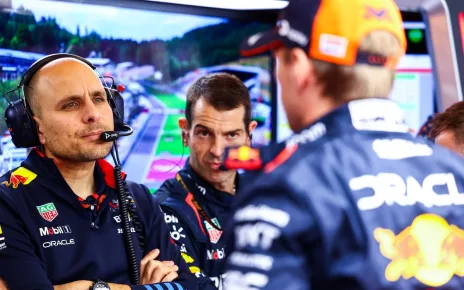 Verstappen engineer Lambiase promoted to new role in Red Bull restructuring