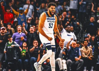 Knicks acquiring Karl-Anthony Towns for Julius Randle, Donte DiVincenzo, more