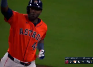 Yordan Álvarez cracks a three-run blast in the sixth inning, extending the Astros' lead vs. the D-backs