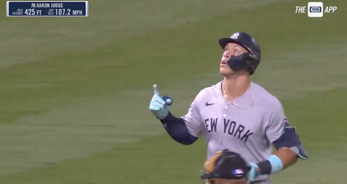 Yankees' Aaron Judge smashes MLB-leading 54th home run, a solo shot vs. Athletics