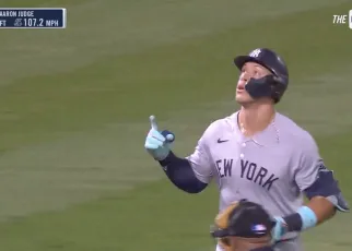 Yankees' Aaron Judge smashes MLB-leading 54th home run, a solo shot vs. Athletics