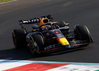 Red Bull trapped in “vicious circle” with RB20 problems