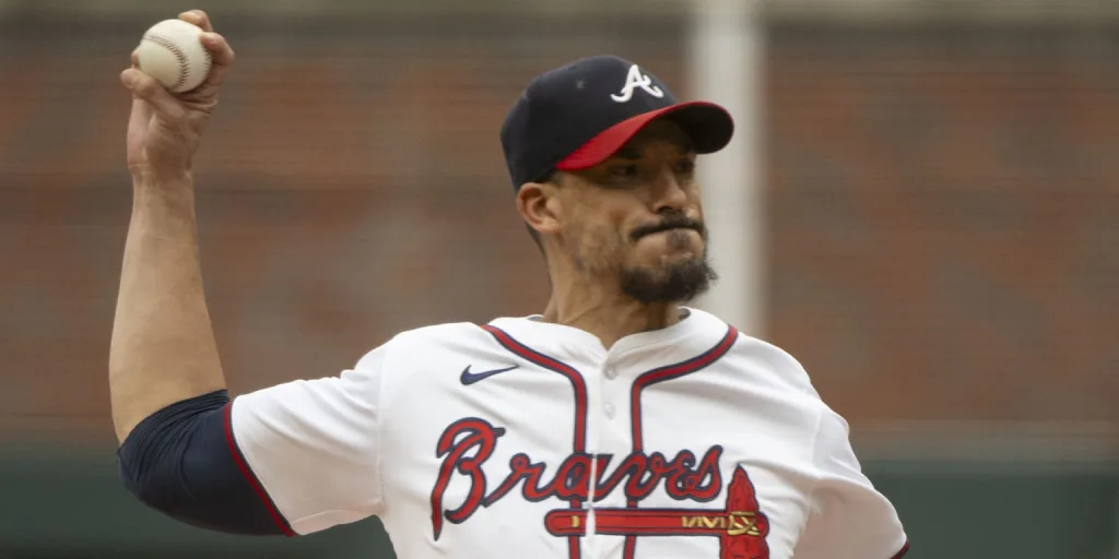 Braves lose to Royals, will play Mets in doubleheader