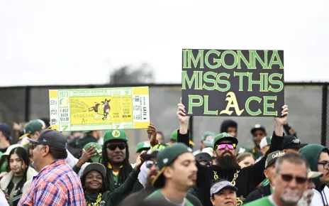 A’s beat Rangers in final home game in Oakland