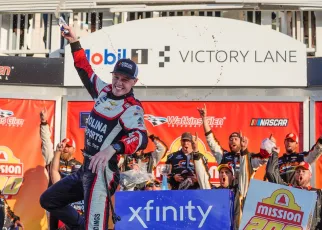 Zilisch wins in chaotic NASCAR Xfinity debut at Watkins Glen