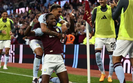 Watch: Duran screamer helps Villa beat Everton in 5-goal thriller