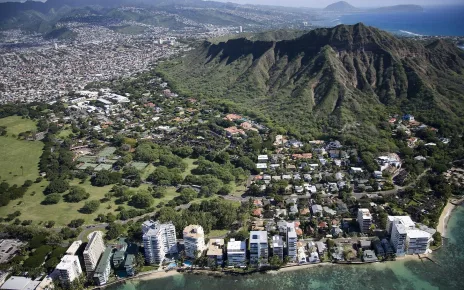 Waikiki Natatorium War Memorial To Be Restored 45 Years After Closing