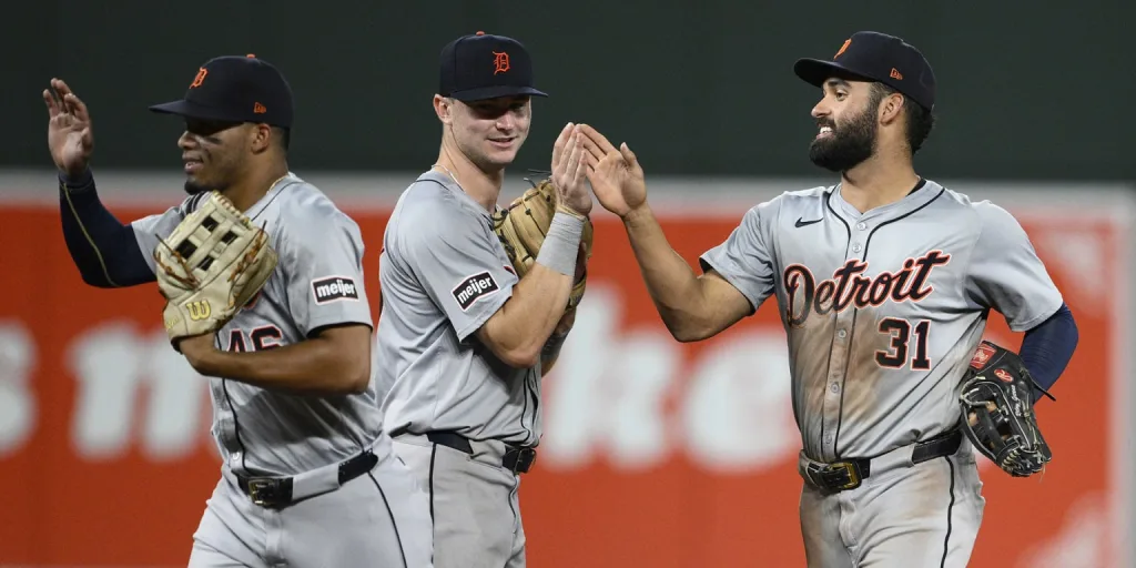 Tigers beat Orioles in 10 innings to end streak of losing seasons