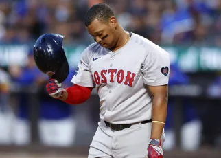 Red Sox lose fourth straight game, struggle with runners on