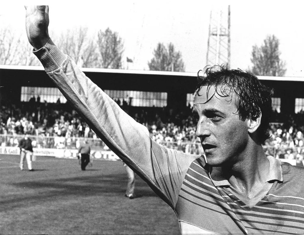 Johan Neeskens, the great Dutch midfielder who played in two World Cup finals, dies aged 73