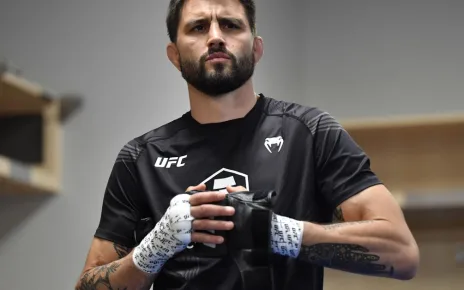 He’s Back! Former UFC Interim Champ Carlos Condit Returns Against Michael Page On Nov. 2