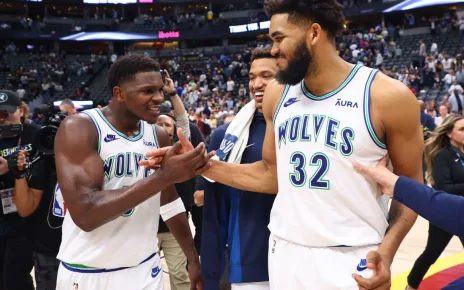 Wolves turn to Edwards to lead team in wake of Towns trade