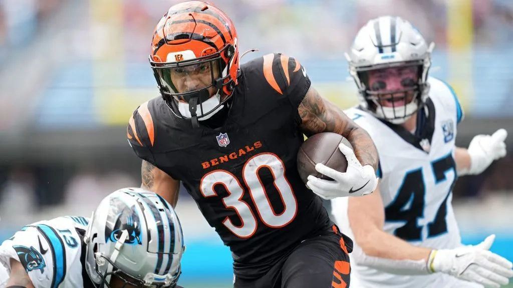 NFLPA reviewing incident involving fan and Bengals RB Chase Brown