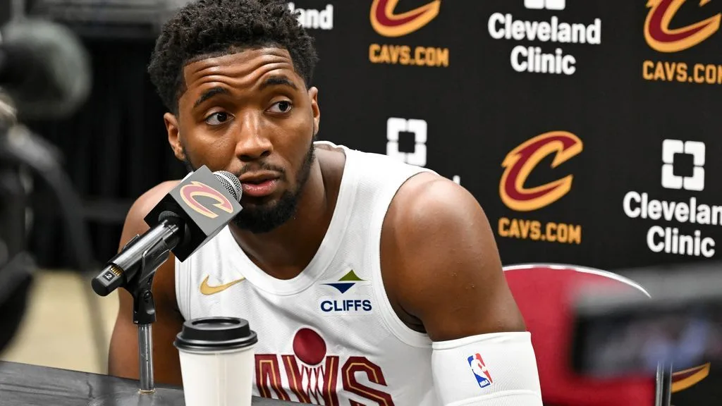 Donovan Mitchell glad future is with Cavs – ‘I love it here’