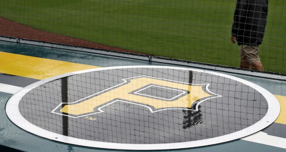 Pirates fire hitting coach Haines, bullpen coach Meccage