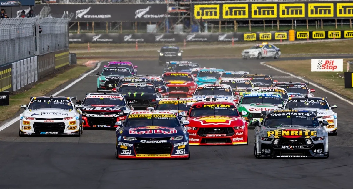 Supercars reveals expanded 13-round 2025 calendar