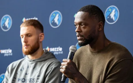 Julius Randle shocked by Timberwolves-Knicks trade, but happy to ‘feel wanted’