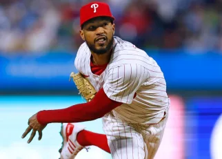 Phillies’ Sánchez becomes dad ahead of Game 2 NLDS start