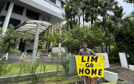 Valencia fans detained after interrupting honeymoon in Singapore to stage protest against club’s owner