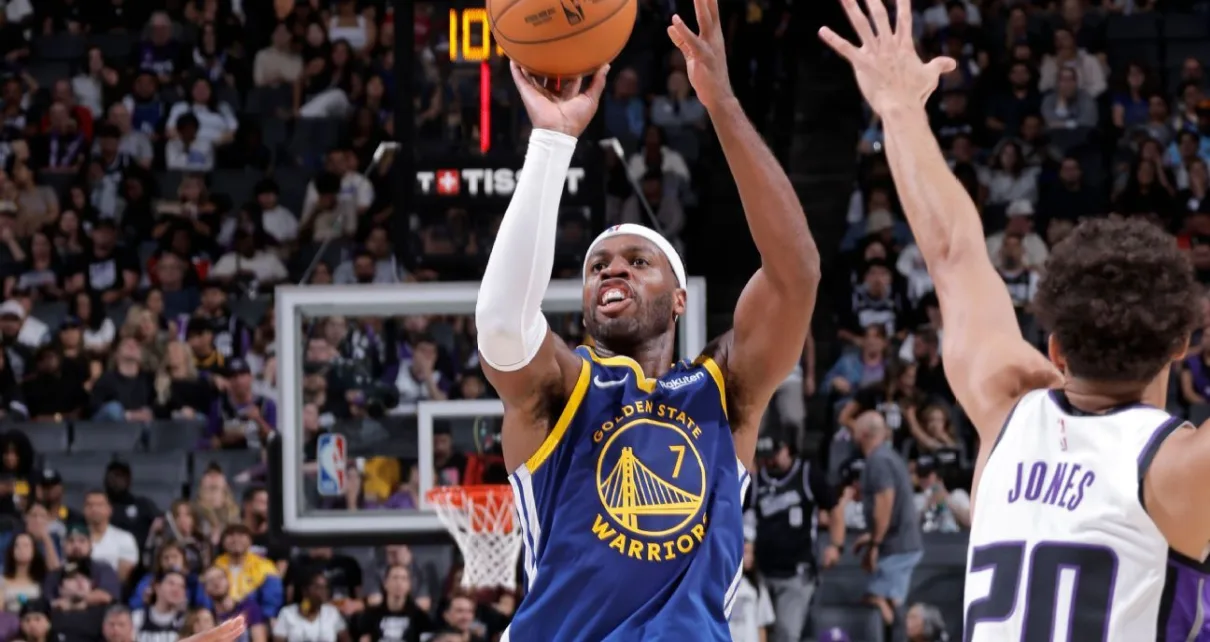 Warriors make a splash with 28 3-pointers in preseason win