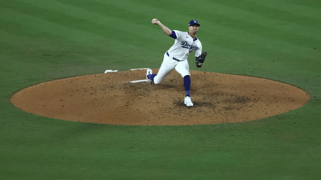 Dodgers tie playoff scoreless innings mark in Game 1 rout of Mets