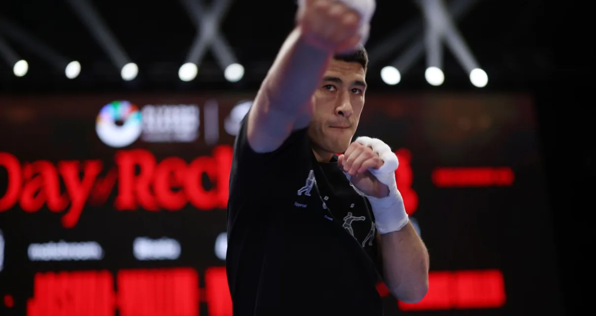 Live: Beterbiev vs. Bivol open workout video from Riyadh