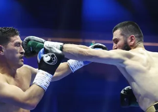 Highlights! Artur Beterbiev decisions Dmitry Bivol with serious controversy, becomes undisputed champion | Riyadh Season