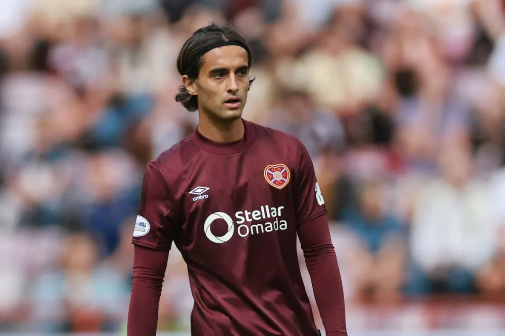 Late Yan Dhanda goal sees Hearts snatch victory over Dinamo Minsk