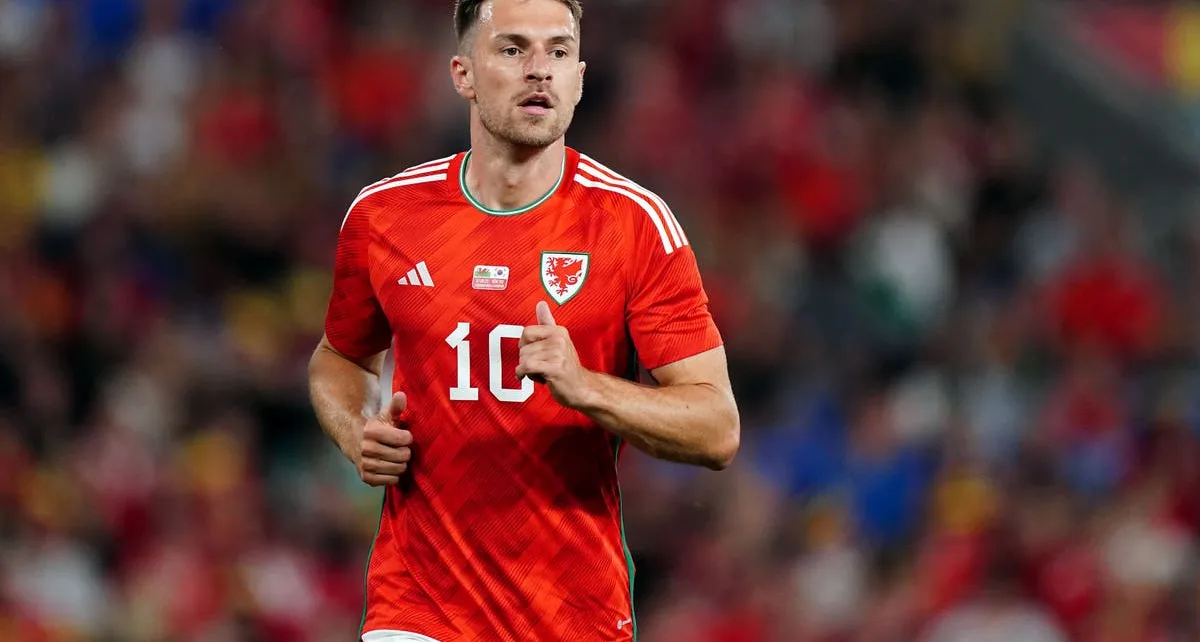 Craig Bellamy urges Aaron Ramsey not to take coaching role while still playing