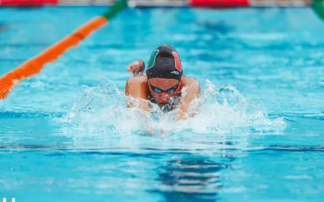 00.00 100 Breast In SCY Debut