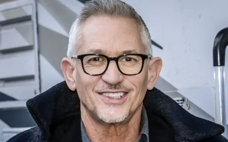 Gary Lineker: Bigger problems in the world than my Match of the Day contract