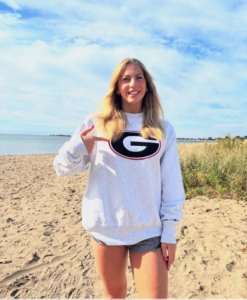 Breaststroke/IM Specialist Abby King Verbally Commits to UGA for Fall of 2026