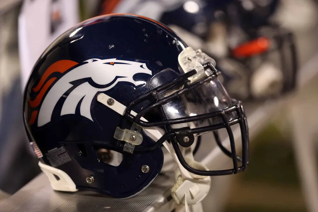 Broncos To Debut Throwback Uniforms On Sunday