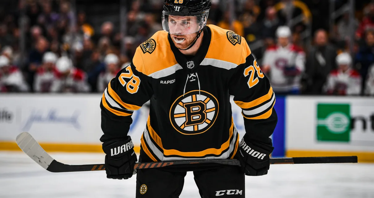 Assessing Boston Bruins’ Center Elias Lindholm Through the First Four Games – The Hockey Writers – Boston Bruins