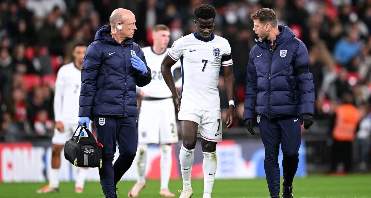 Bukayo Saka hands Arsenal injury scare after limping off for England